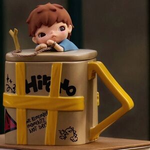 Highly sought after Hirono large mug with lid.Never opened